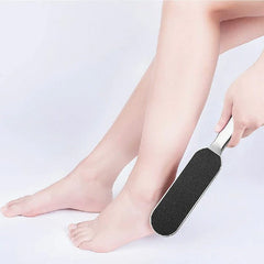 Foot Scrubber / Stainless Steel / For Dead Skin Removal / Heavy Duty Pedicure Tool for Smooth & Soft Heels
